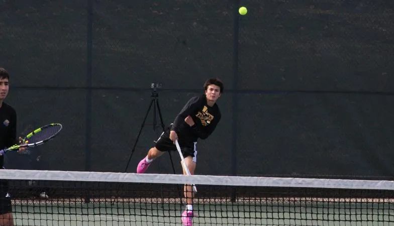 Men's Tennis Sweeps Westminster, 7-0