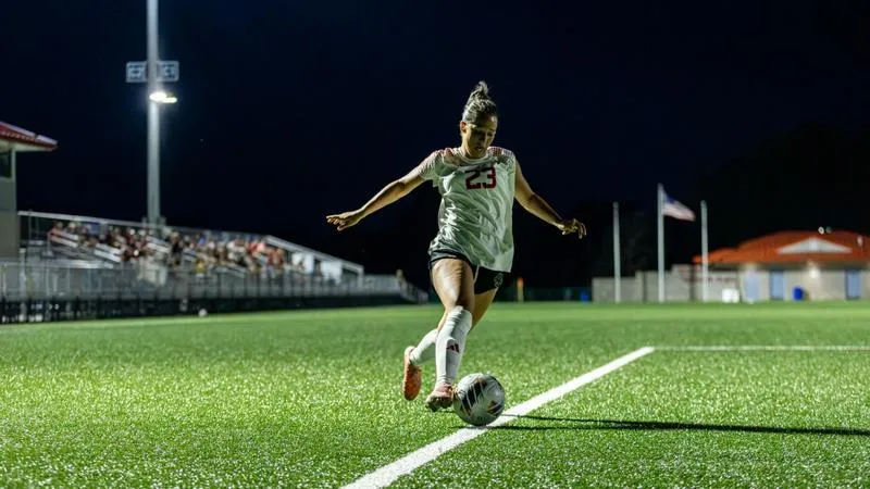 Five Second-Half Goals Lift Women's Soccer Over Upper Iowa