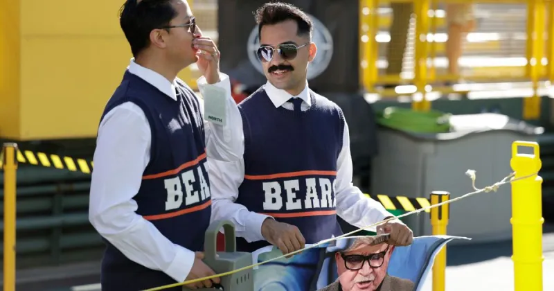 Bears-Packers game features tributes to Mike Ditka on the field and in the stands