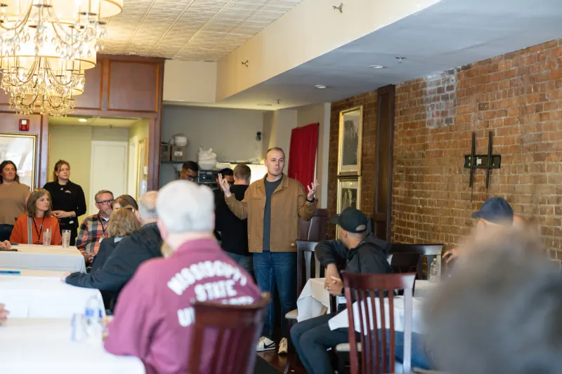 NAMB trustees approve budget, celebrate Boston missionaries during two-day meeting