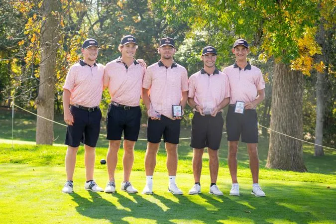No. 18 Men's Golf Wins Doc Spragg Invitational
