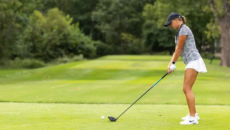 Jennies Finish Tied for 11th at Central Region Fall Preview