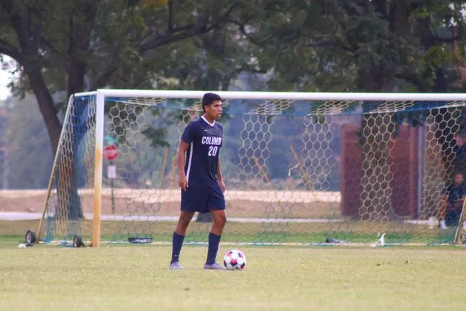 Cougars Draw with Eagles on the Road