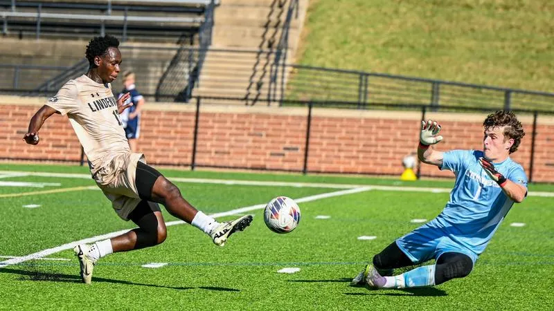Men's Soccer Heads To SIUE On Thursday Night For A Top Two OVC Showdown