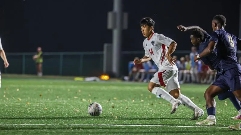Huang's Late Winner Hands No. 8 Men's Soccer 1-0 Victory over William Jewell