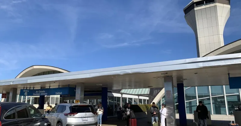 Unmarked ICE truck went to Lambert airport for arrest, spurred bomb scare