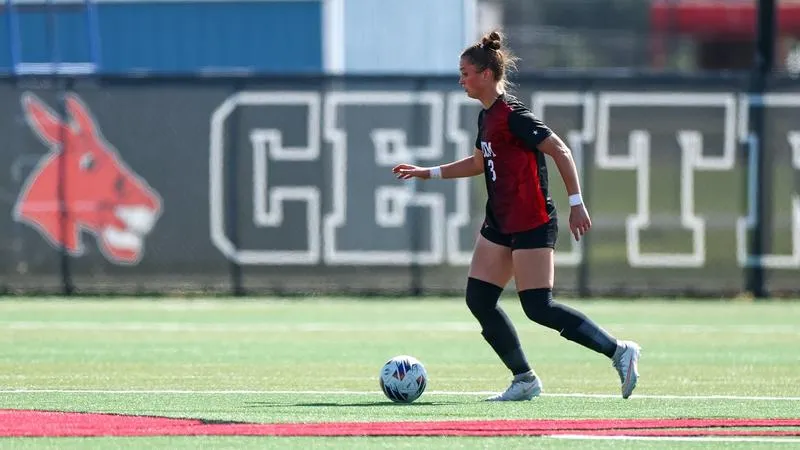 No. 25 Jennies Trek to Rogers State Friday, Host Emporia State Sunday for Socctober Presented by Central Bank
