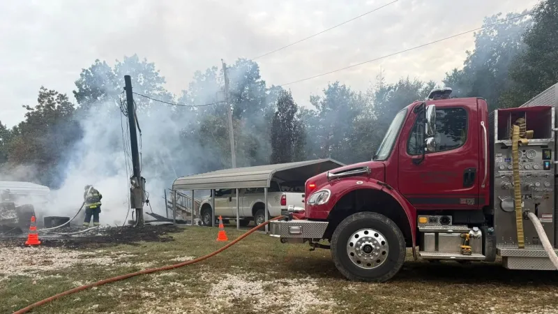 Potosi firefighter hospitalized after house fire response