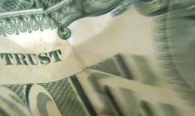Feds: Lee's Summit Ponzi Scheme Stays Losing Cash To Betting Apps & Crypto