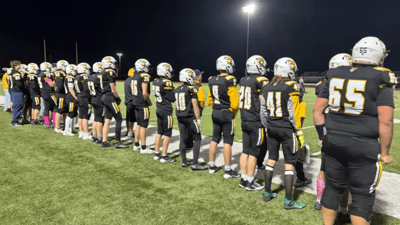 FFN: Versailles continues great season with comeback win