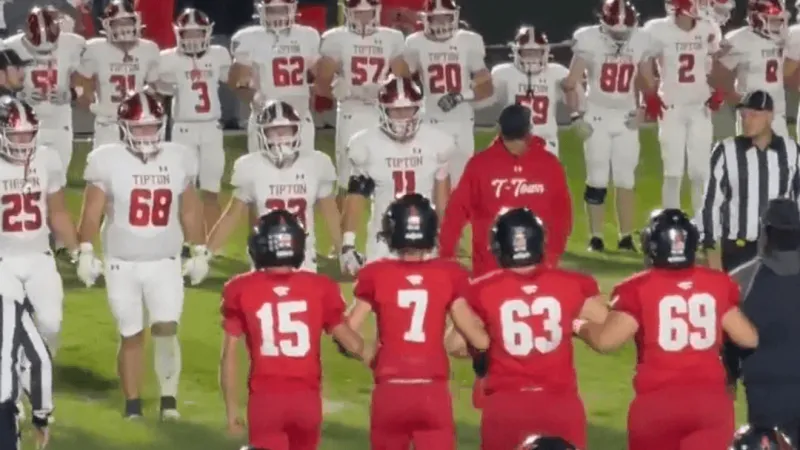 FFN: Tipton stays perfect with shutout win over Linn
