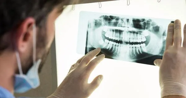 Letter: Doctors and dentists should have to reveal their charges up front