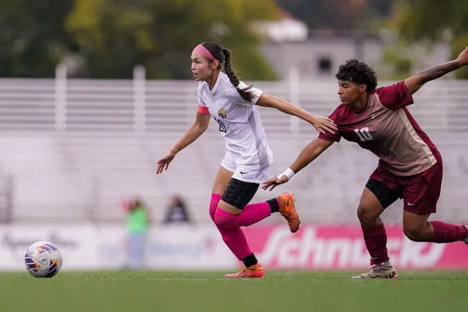 Women's Soccer Cruises Past Principia, 4-1