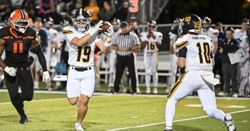 4 takeaways from the Illinois football playoff brackets