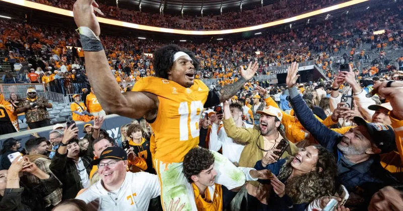 SEC fines Tennessee $500,000 for allowing fans to storm the field after beating Alabama