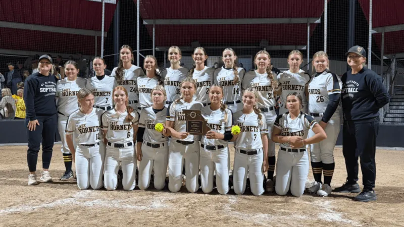 St. Elizabeth Softball wins fourth-straight District Title