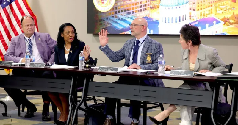 Editorial: Police chief's pay hike may make sense. Denying St. Louis a say in it does not.