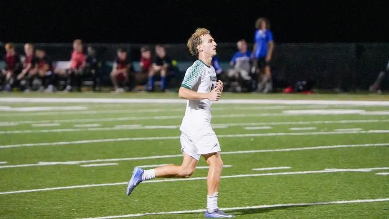 Owls Stun No. 2 MidAmerica Nazarene with Three Second-Half Goals