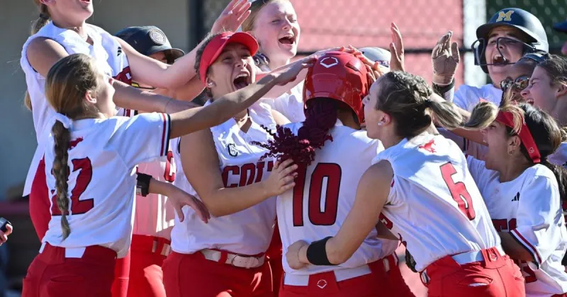 Parkway Central turns tables on Incarnate Word to claim Class 4 District 4 championship