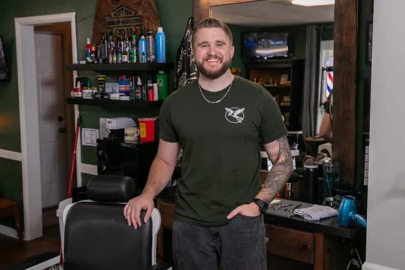 Springfield barbershop opens in former residence