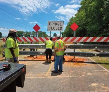 Highpoint-Weir Road bridge closed for repairs