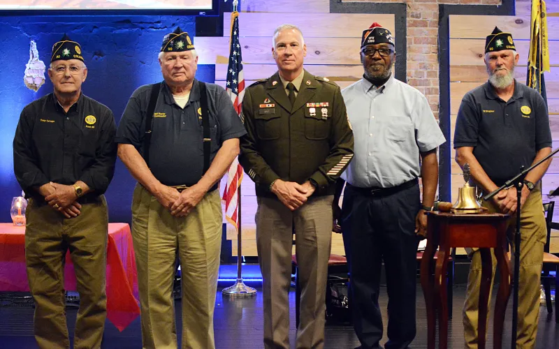 Memorial Day service honors fallen soldiers