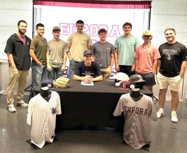 Eupora baseball standouts sign to continue on the field