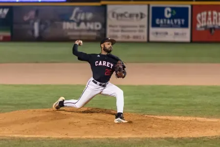 Taylor defeats Crusaders 7-4 at NAIA World Series