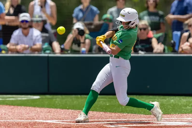 Belhaven Softball Edges Mount Union on Gillihan's Late Home Run