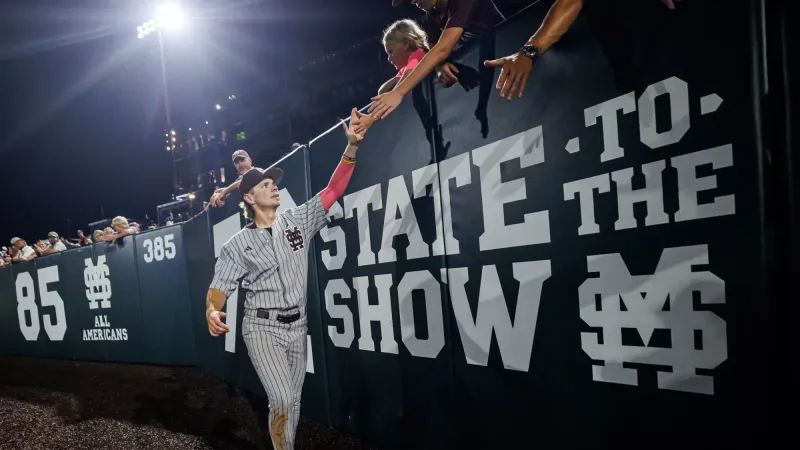 Mississippi State Dominates Louisiana to Advance to Super Regional