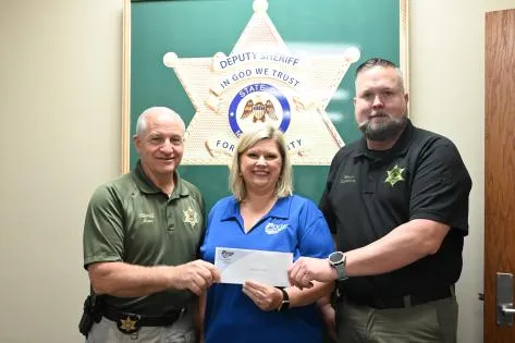 Dixie Electric and CoBank Partner Again to Support Local Emergency Responders