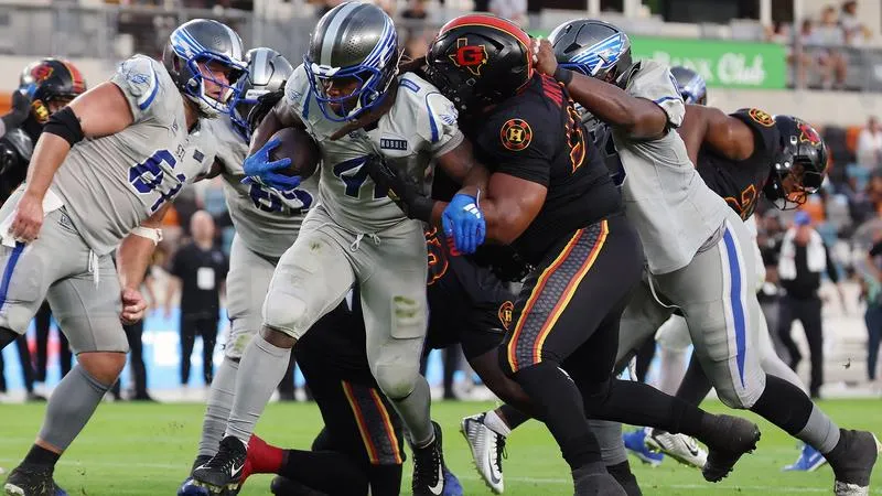 Jarveon Howard Finishes Season Atop UFL