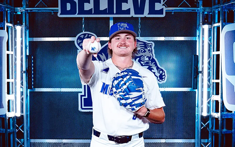 Carney signs with Memphis, eyes starting role