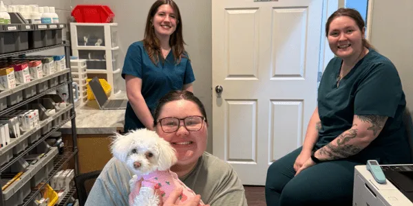 Southern Pines Animal Shelter Receives $3,000 I Care for Animals Grant to Support Spay/Neuter Initiative