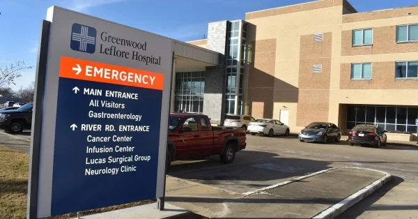 IHL board allows UMMC to receive donation of Greenwood Leflore Hospital property