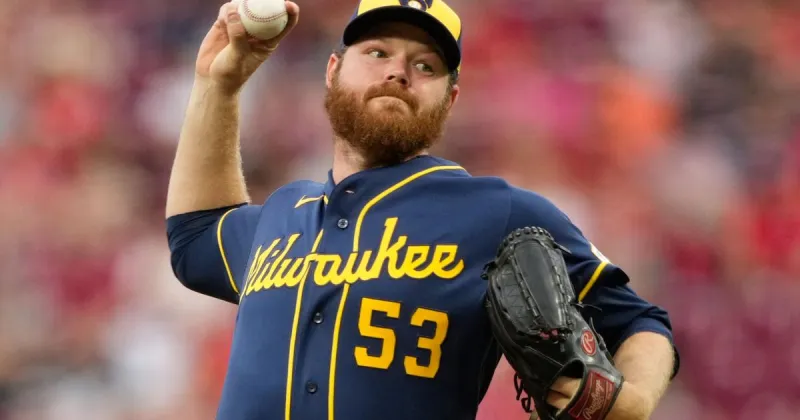 Woodruff returns from IL, notches 900th career K