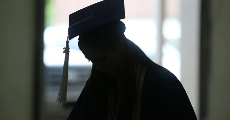 State financial aid programs face a $7.3M shortfall, putting college grants at risk