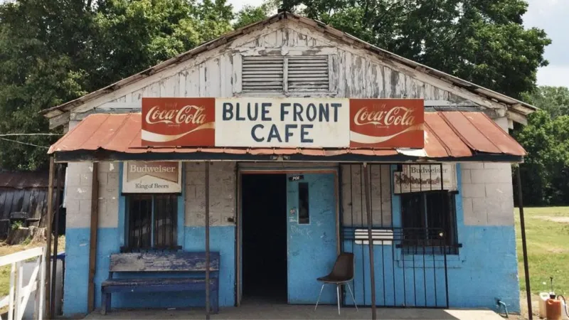Blue Front Caf in Bentonia named a top 50 best local restaurant in U.S.