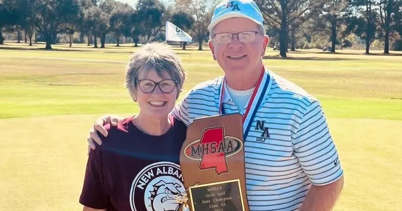 Retirement can wait for New Albany Golf's Shane Sanderson