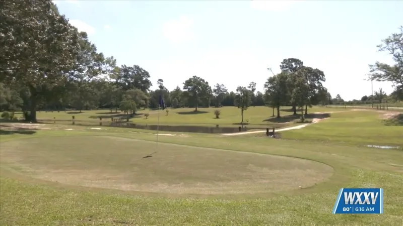 A 'Can Do' Golf Course Close to home: Retired Seabees create a backyard course