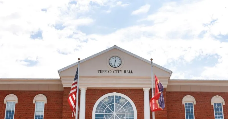 Tupelo locks in congregate living rules, clarifies policy