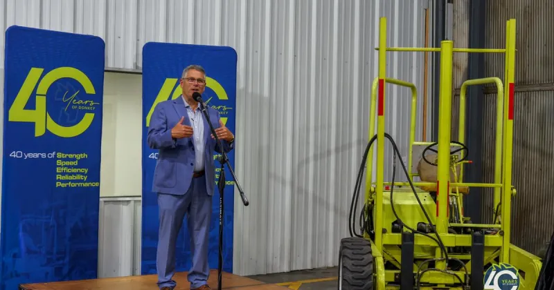 Donkey forklifts celebrate 40 years