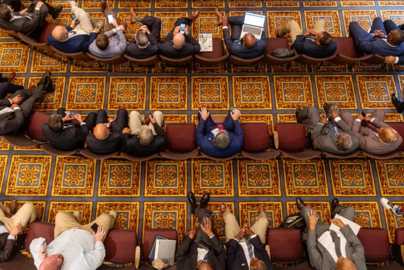 Youth court special session has lawmakers meeting at new, and old, capitol buildings. See photos