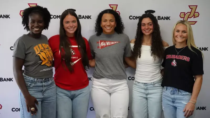 Five Jones College softball players set to play at four-year schools