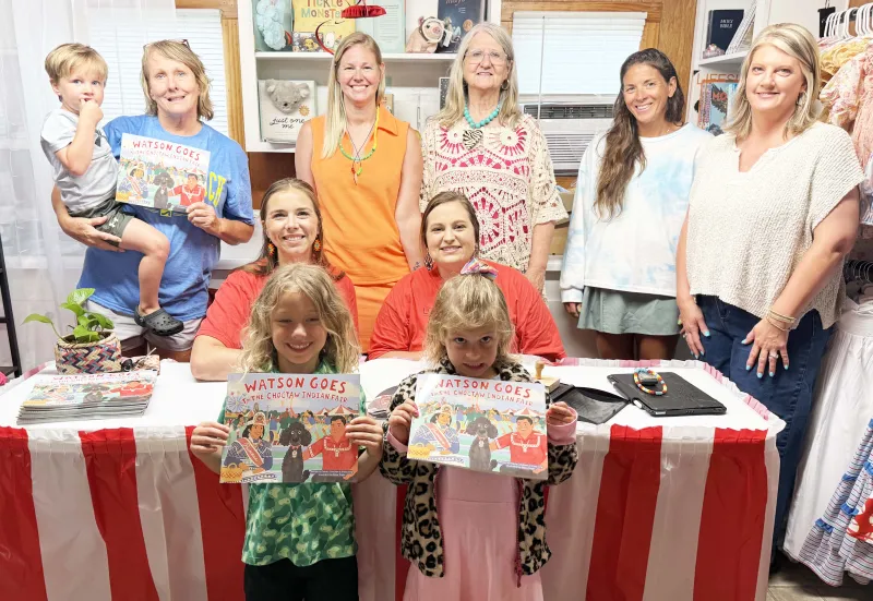 Blaze & Ribbon hosts book signing with local authors