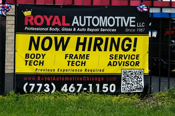 US filings for unemployment aid fall to 187,000 last week, fewest since 1969