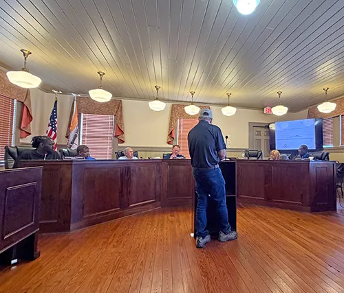 'City board approves new AC unit for Little Birdie, Hardin says much more is needed
