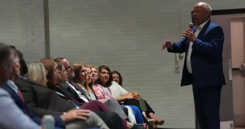 New Albany School District opens new year with message of excellence