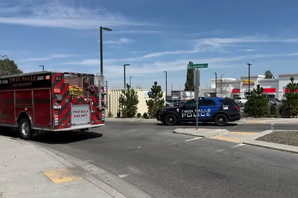 Idaho fast food restaurant shooting leaves 3 dead and 7 injured, city spokesman says