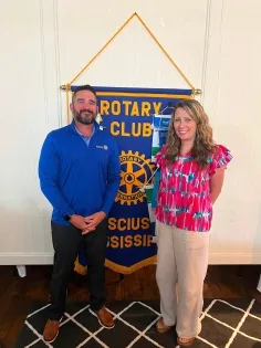 DISTRICT GOVERNOR VISITS KOSCIUSKO ROTARY